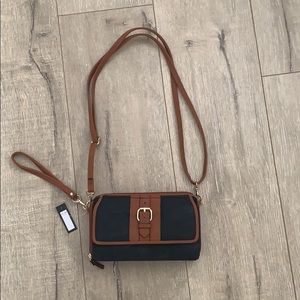 Bueno Black and Brown Purse